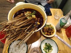 -拈签一笑黄牛肉辣卤串串