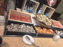 -大中华希尔顿酒店-念自助餐·海南美食·三文鱼