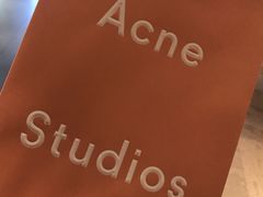 -Acne Studios(芮欧百货店)
