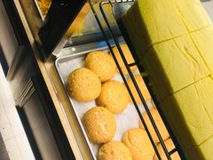 -鲍师傅糕点(江苏路店)