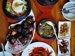 -百年石锅饭·朝鲜族传统民餐