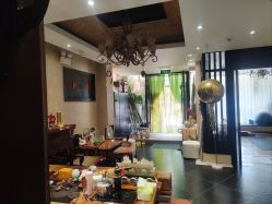 -威思丽高温瑜伽会馆