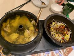 云南经典汽锅鸡-云海肴·汽锅鸡·云南菜(苏州中心店)