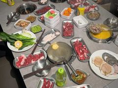 -张哞哞·鲜切牛肉自助火锅(高德置地店)