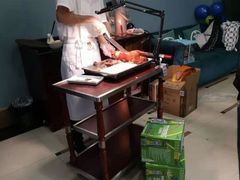 -一家人(凯旋路店)