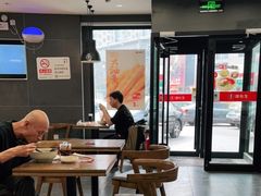 大堂-李先生牛肉面大王(北京平谷步行街店)