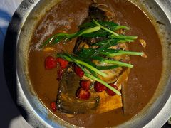 东家绝味鱼头-八分饱·西津会(西津渡店)