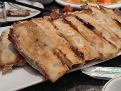 猪肉三鲜锅贴-金阁家常菜(贵阳路店)