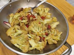 -龚兴城鱼羊吉·家传湖北菜(苗栗路总店)