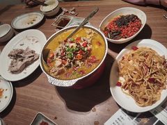 -贯贯吉·清真餐厅(浙江中路店)