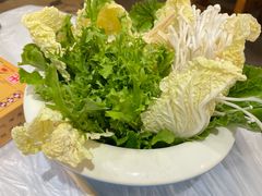 -霄汉牛三鲜湖北砂锅菜(万松园2店)