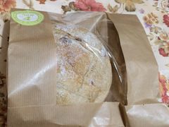 -爱达乐面包生日蛋糕(郫县时代天街店)