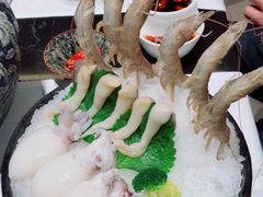 -红鼎豆捞·非遗鲍皇汤火锅(宝丰路店)