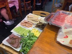 -老北京热气涮羊肉·小龙虾·烤鱼(呼玛路店)