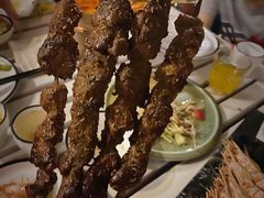 烤鲜羊腿肉串-Local泰莲庭(虹鳟鱼店)