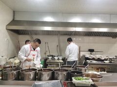 自助取餐区-华兴街自力面店