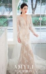 -艾米丽婚纱礼服