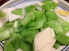 -云海肴·汽锅鸡·云南菜(天山百盛优客店)