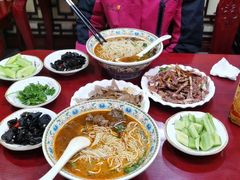 -金杨拉面王小吃面馆·牛三宝面·红烧牛肉粉
