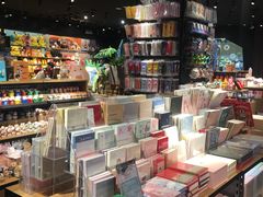 -酷乐潮玩(颛桥万达店)