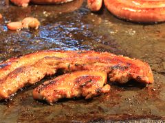 -原住民美食石板烤肉山猪肉