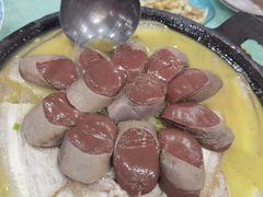 -鹤乡东北菜(崮山路店)