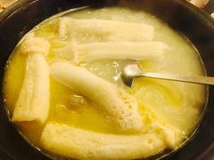 -鲜入围煮花胶鸡海鲜火锅