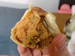 -白玉兰食品甜凤店(合生汇店)