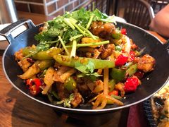 干锅牛蛙-明城饭店(万科九都荟店)