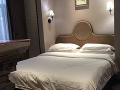 -杨桃院子旅馆(厦门鼓浪屿中华红墨店)