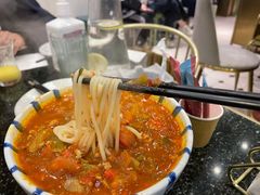 小锅米线-浩海火烧云傣家菜(京广店)