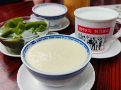 -周大娘牛乳(旧寨古村总店)