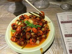 -巴厘龙虾·榜首油焖大虾(音乐学院·沿江酒馆店)