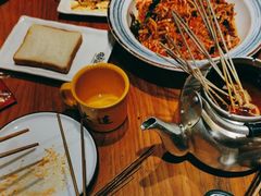 -喝丢一只鞋海鲜烧烤·海肠捞饭(文体街店)