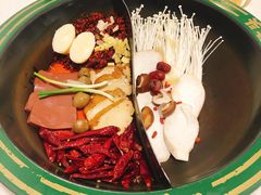 -有拈头成都市井火锅(老门东店)