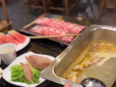 -百年川椒重庆老火锅(光谷店)