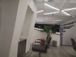 -简法造型·品牌形象店