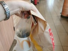 -麦当劳(虹梅路地铁站店)