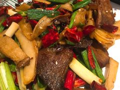 杏鲍菇炒牛肉-云海肴·汽锅鸡·云南菜(东坝金隅店)