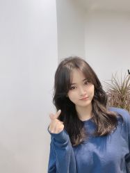 -BULB STUDIO 巴柏明星发型工作室