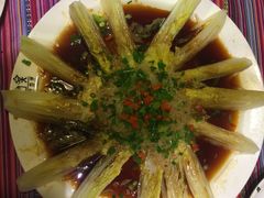 -香巴拉云南餐厅(华莱坞店)