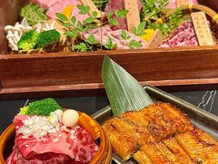 -山川小町·极番烧肉(新地假日广场店)
