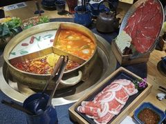 -湊湊火锅·茶憩(南京东路悦荟店)