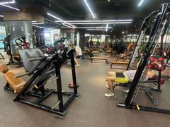 -美格菲健身中心(新都会店)