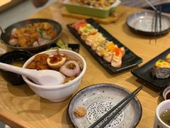 和风三文鱼骨腩-万岁寿司(万国店)