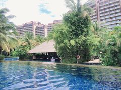 -三亚湾海居铂尔曼度假酒店