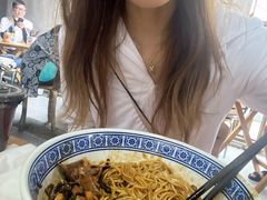 -沪西老弄堂面馆(定西路店)