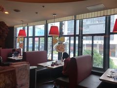 靠窗位-必胜客(省府店)