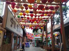 -三亚湾红树林度假酒店美食街
