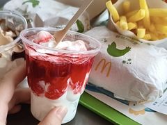-麦当劳(假日广场店)